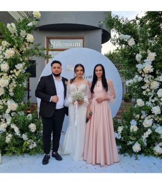 Prezentatoarea nunţii Tale - Irina Mihalaş